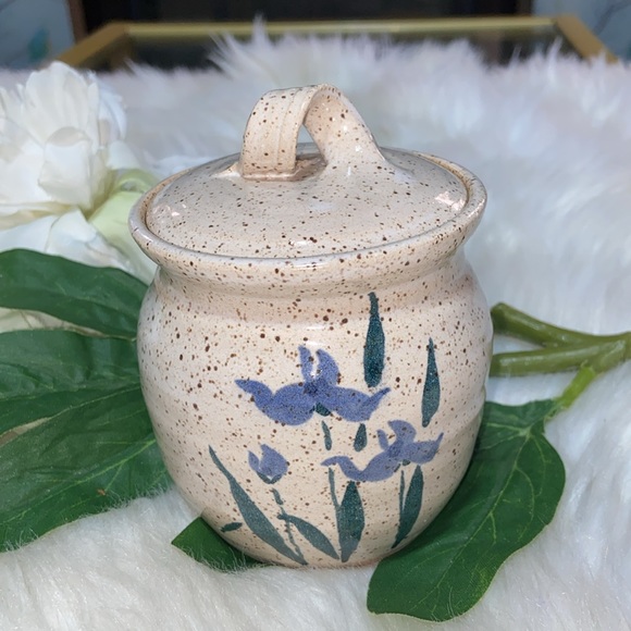 Hand Made Pottery with Lid Sign Unique - Picture 7 of 17